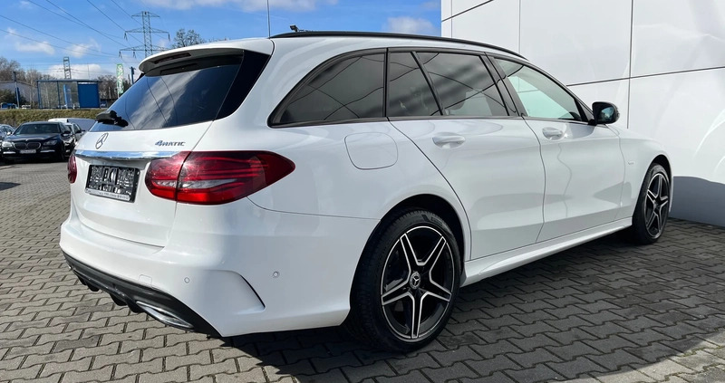 Mercedes-Benz Klasa C cena 129900 przebieg: 145800, rok produkcji 2021 z Rybnik małe 704